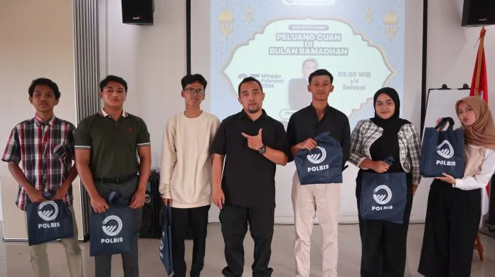 Workshop Peluang Cuan di Bulan Ramadhan untuk siswa SMK di CIleungsi, Bogor Timur